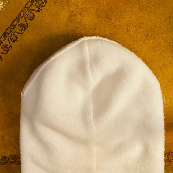 Turtle Fur White Fleece Winter Hat Beanie Cap Womens Size Small Or Kids Large - Picture 4 of 4